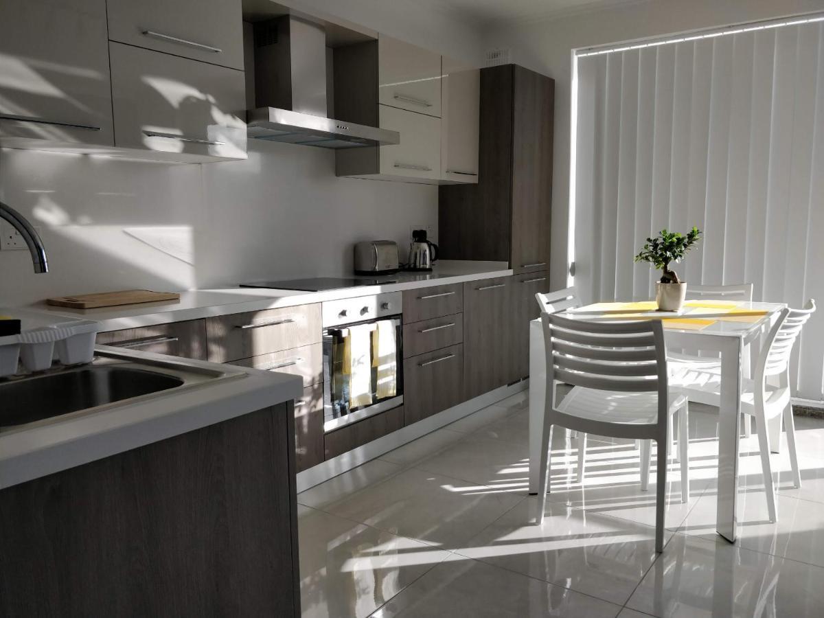 דירות מרססקלה Sea View Penthouse With Large Terrace Irom1-1 מראה חיצוני תמונה